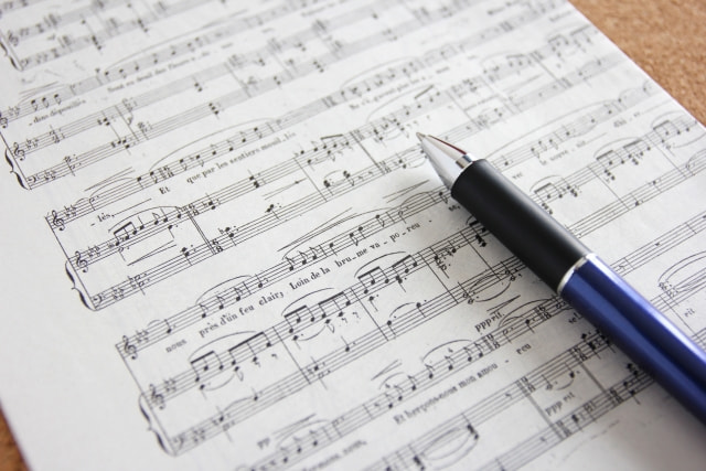 愛知県蒲郡市 ウクレレ 作詞作曲 演奏 オリジナルソング